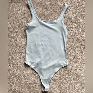 Abercrombie 90s Seamless Scoop Neck Bodysuit